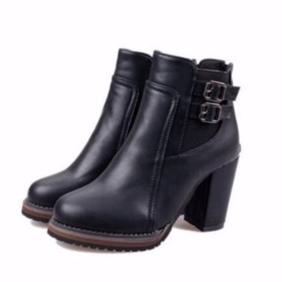 Size 9/40 Women's Boots In Excellent Cond BLACK - Picture 2 of 8